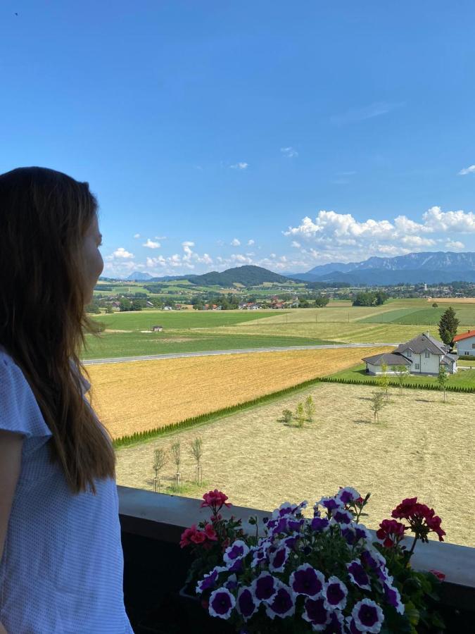 Hotel Blumenhof Sankt Georgen im Attergau Extérieur photo